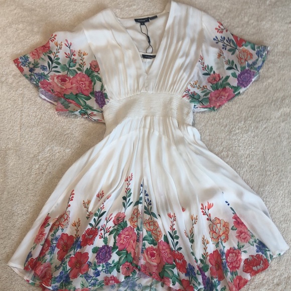 Tolani Dresses & Skirts - Tolani Floral Dress-NWT!!